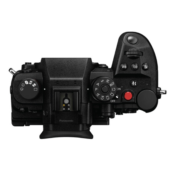 Lumix GH7 Body + 32GB