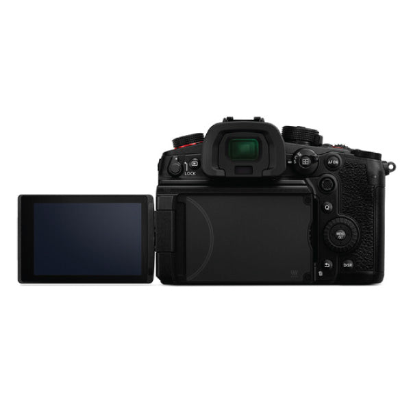 Lumix GH7 Body + 32GB