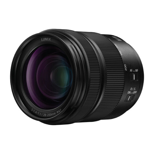 Lumix S 28-200mm Leica