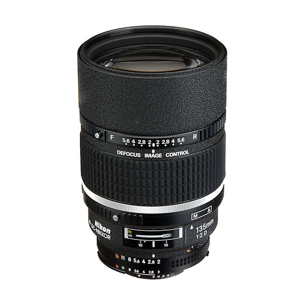 Nikon AF DC-NIKKOR 135mm F2D Lens